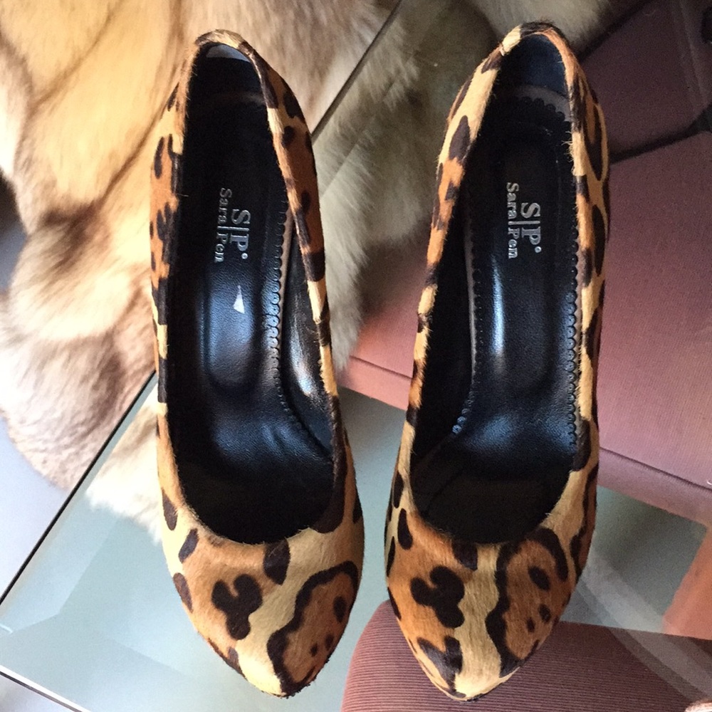 Vintage Leopard print Italian High Heels